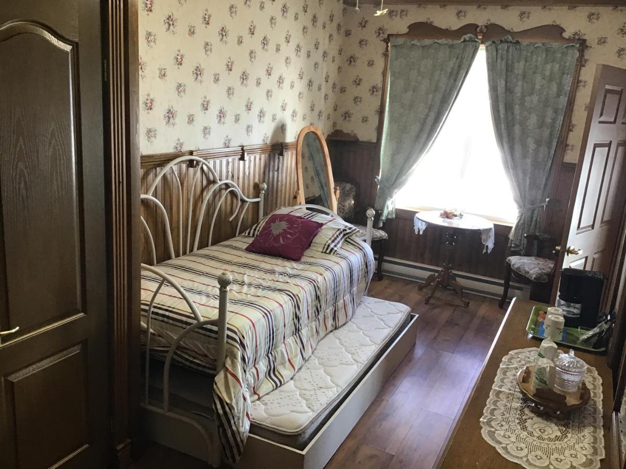 Auberge La Cote D'Or Petite-Riviere-Saint-Francois Kültér fotó